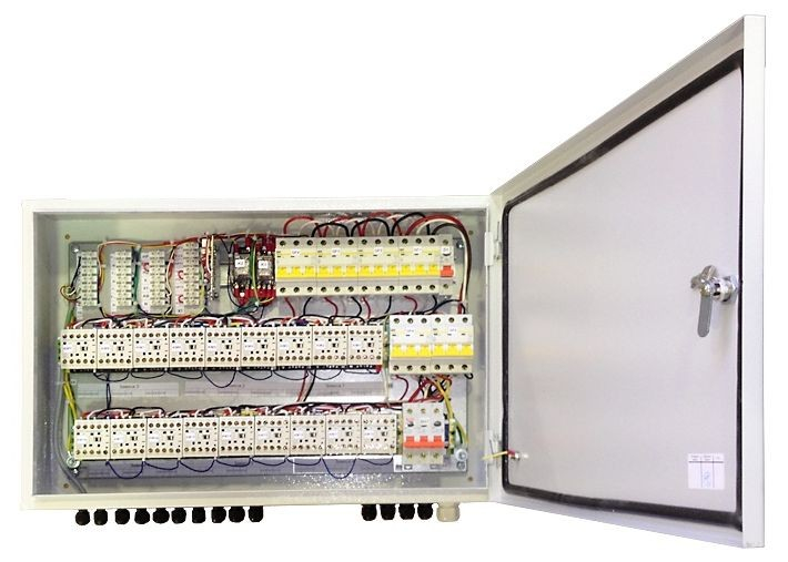 Пульт коммутации и управления Тепломаш БКУ-WA6 для завес с IP54